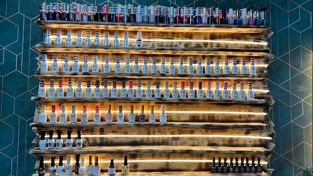 38156671-3a75-44c6-be8a-6e02b45921fd-somishairandbeauty-gb-scotland-glasgow-fresha-7736953