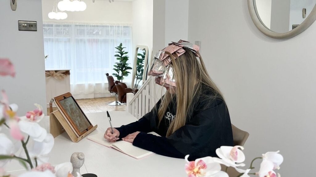 39f29ad3-1841-4f38-86fb-d001b61d9030-naomijoneshairstudio-gb-wales-glanamman-fresha-6441351