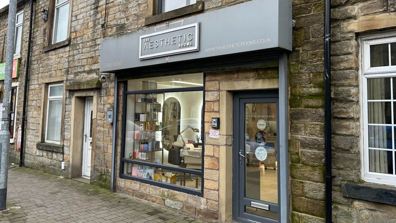 3a3cf073-5230-47a2-9e5f-0d25837e153a-theaestheticrooms-gb-england-rochdale-norden-fresha-6932712