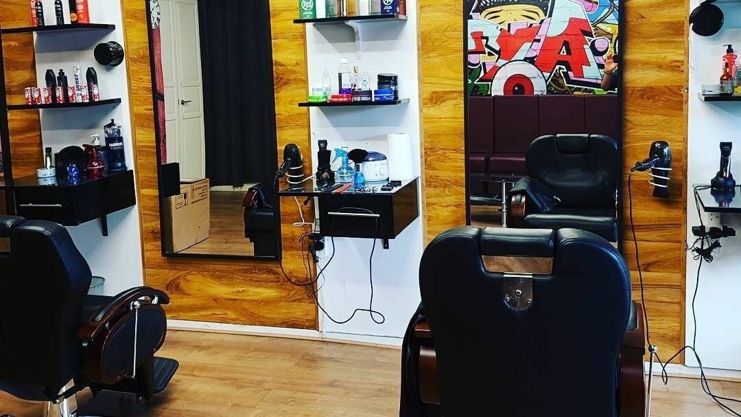 3a69b141-fe6c-41a3-b132-21eaa63bdf11-sharpscissors-gb-scotland-glasgow-fresha-1271309