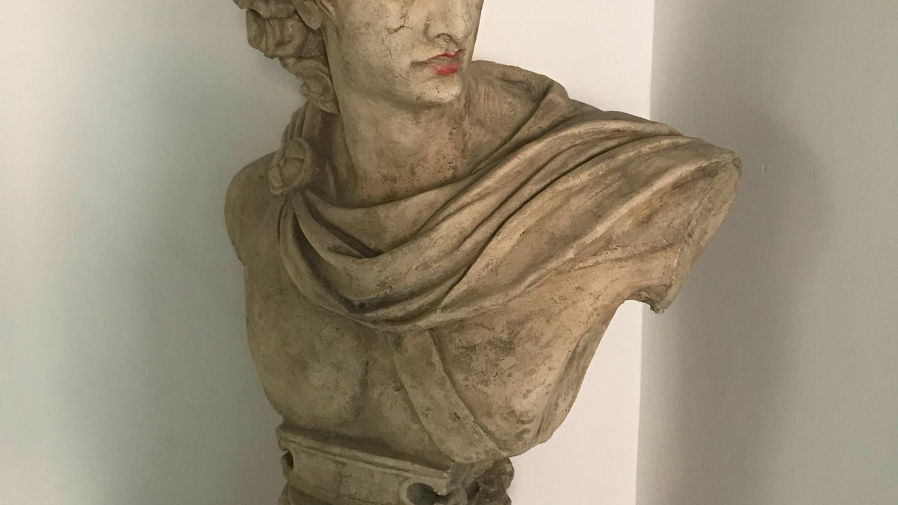 3a9c0e62-2688-4679-8041-2dd1b2de9d90-8593490