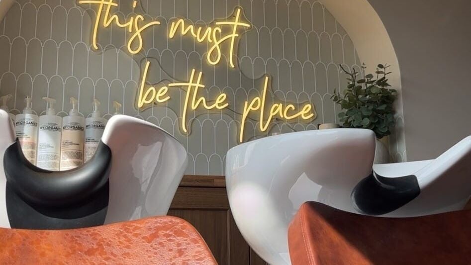 3ca4225a-8342-4fb7-a5ae-c92fa6c995f6-hairatleroux-gb-england-langford-fresha-1624664