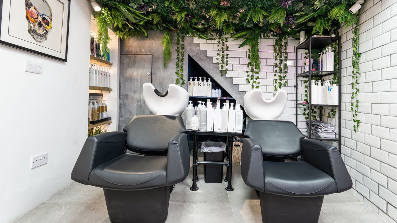 3cc6c725-f006-4fbd-a866-928ab476c14f-hileyhairclub-gb-england-cheltenham-fresha-6632743