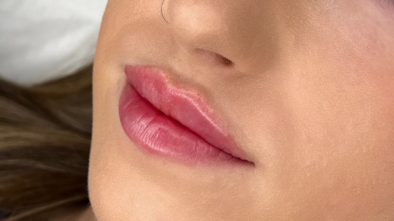 3d85b7cc-457c-497d-8fbc-81c15e6e3cb2-1383876