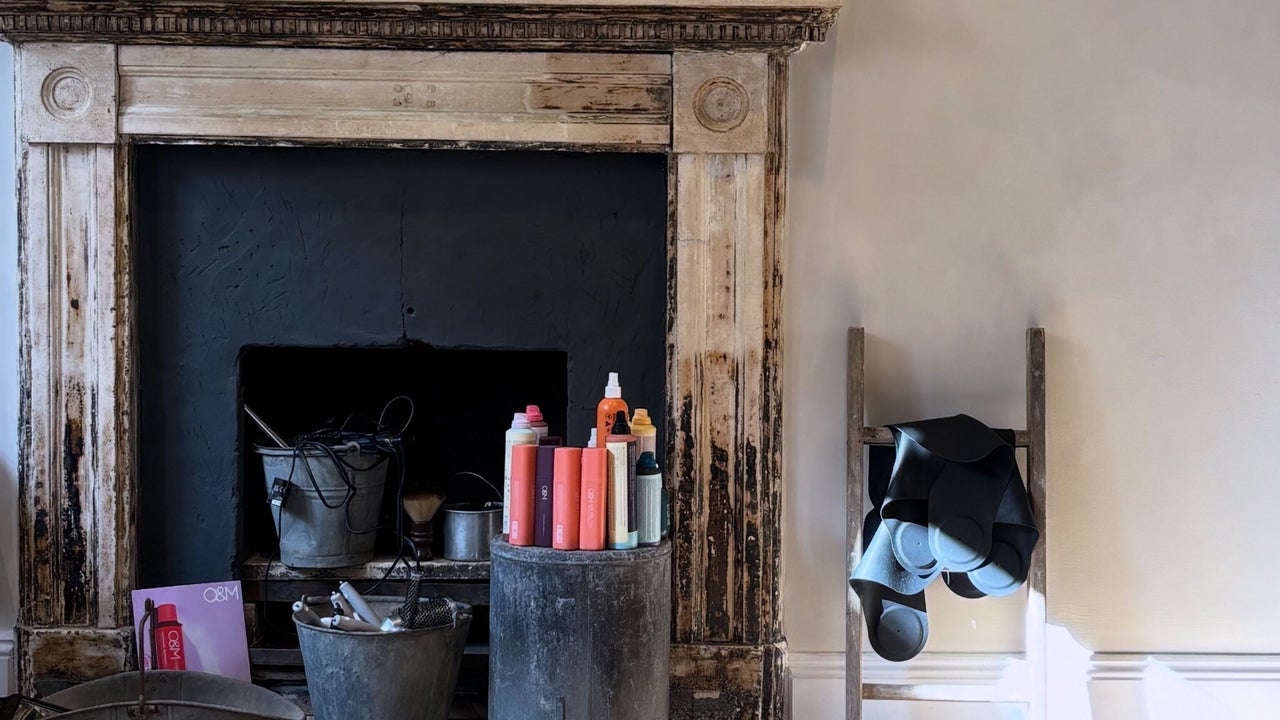 3e047d3e-9298-44c3-ae7a-8571a54921d6-follyhuehairandbeautystudio-gb-england-bradford-on-avon-fresha-2350062