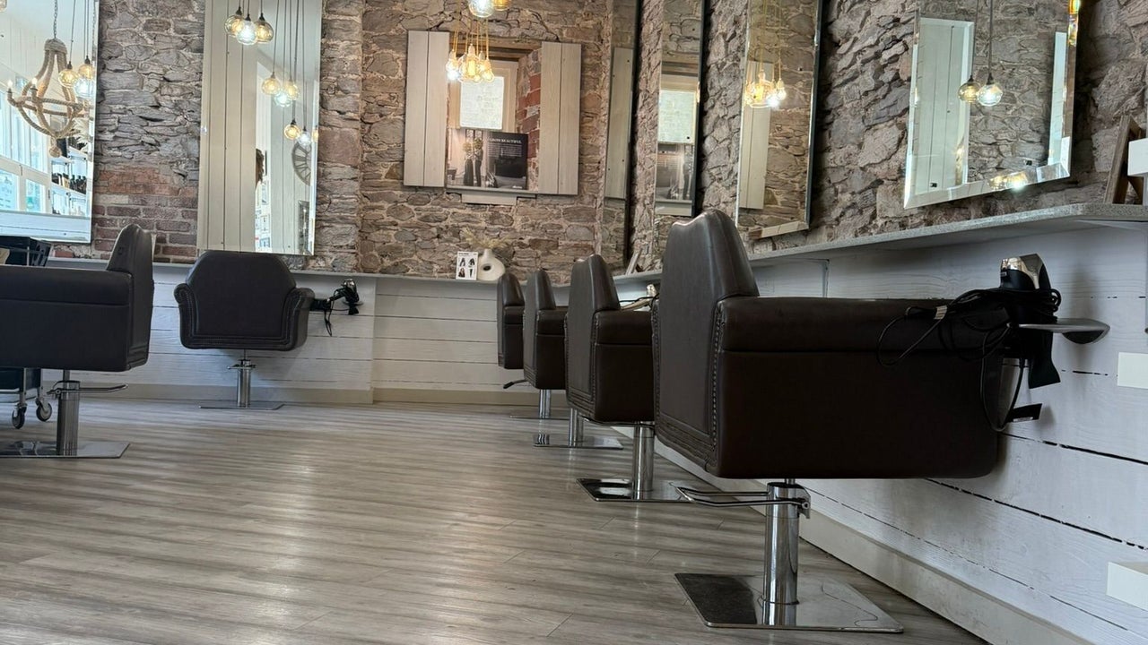 3e23eb9e-1f0e-49b6-849d-556b330f258a-stormhairdesign-gb-england-brixham-devon-fresha-3423203