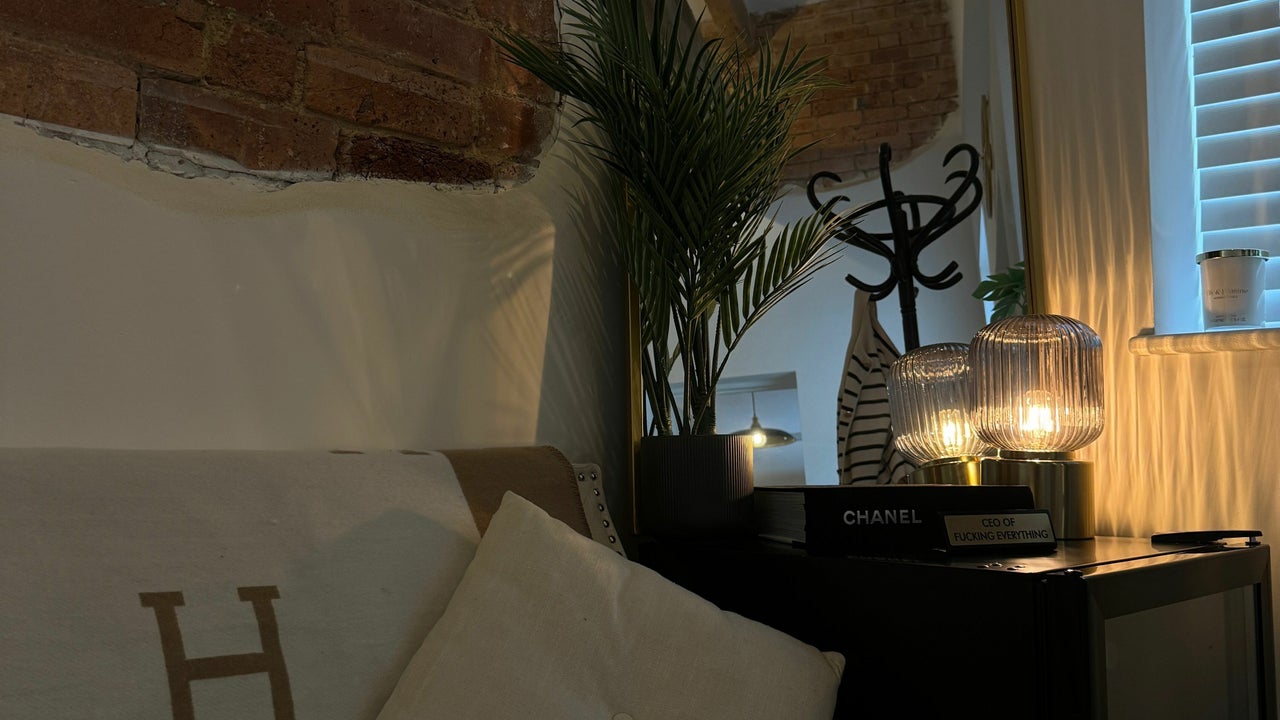 3e7df408-0d97-439b-b45d-7e2c36faff1c-skinbyjadore-gb-england-burtonlatimer-fresha-3946820