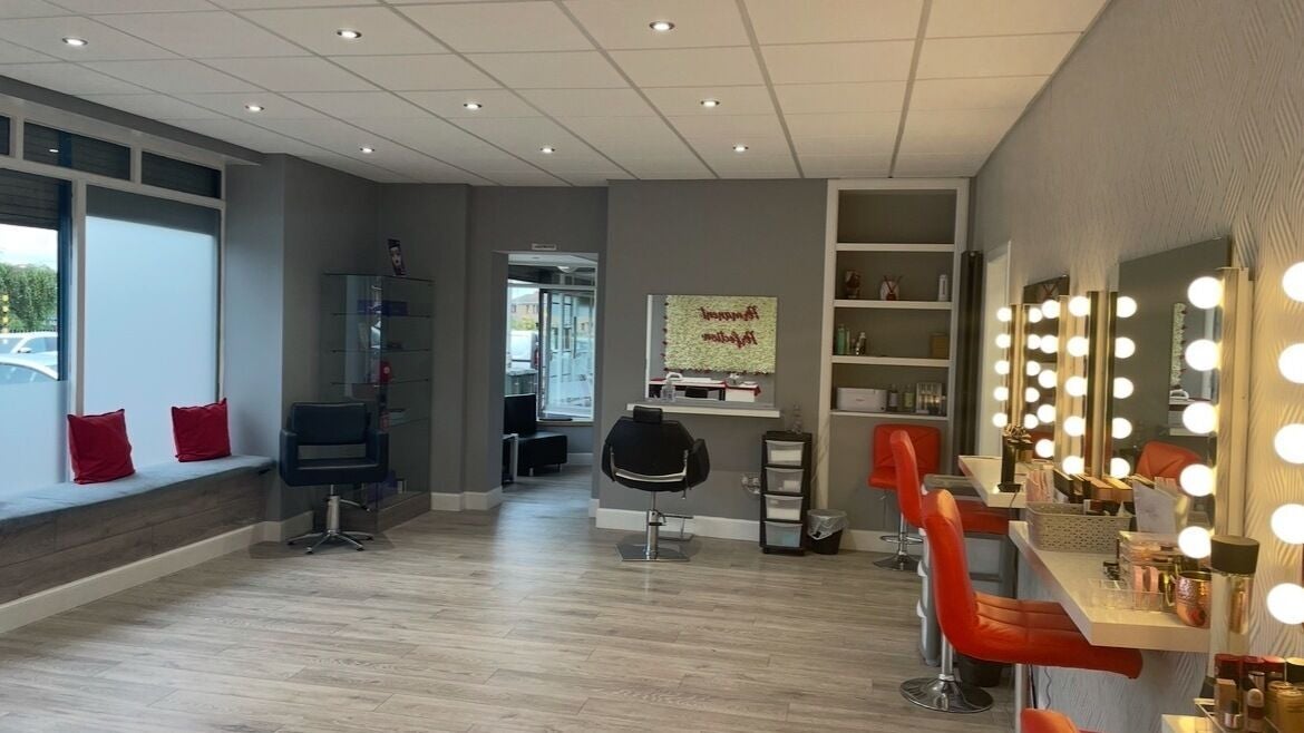 3efd7ae4-12ec-4a9e-b59b-827fa8dd5407-permanentperfectionhairbeauty-gb-scotland-edinburgh-fresha-2176687