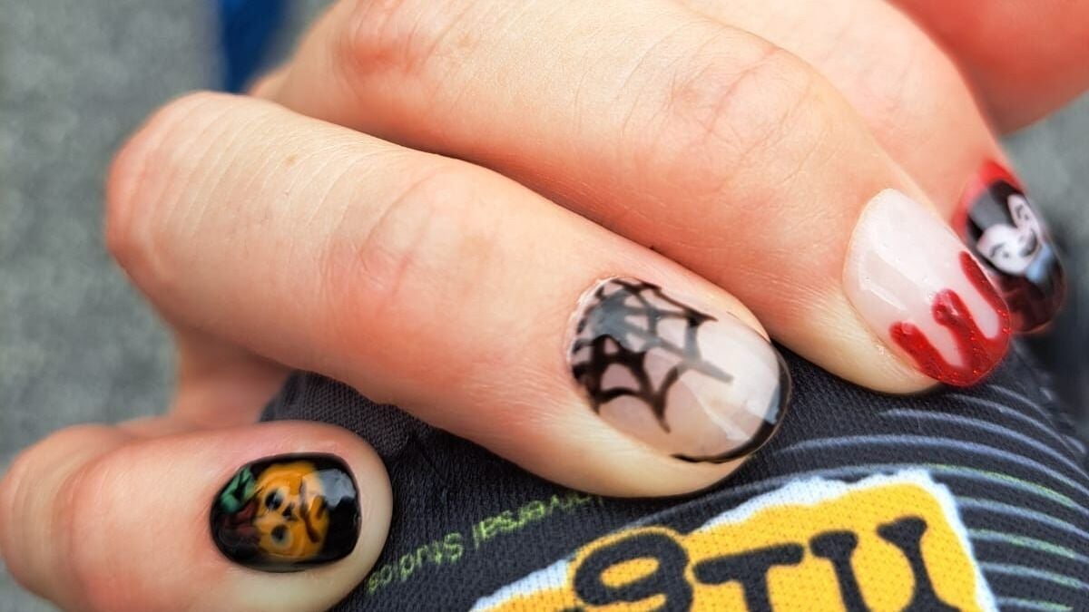 3f4a0574-35da-4220-826a-01a41a97516a-lashesbydee-gb-england-weymouth-fresha-9890771