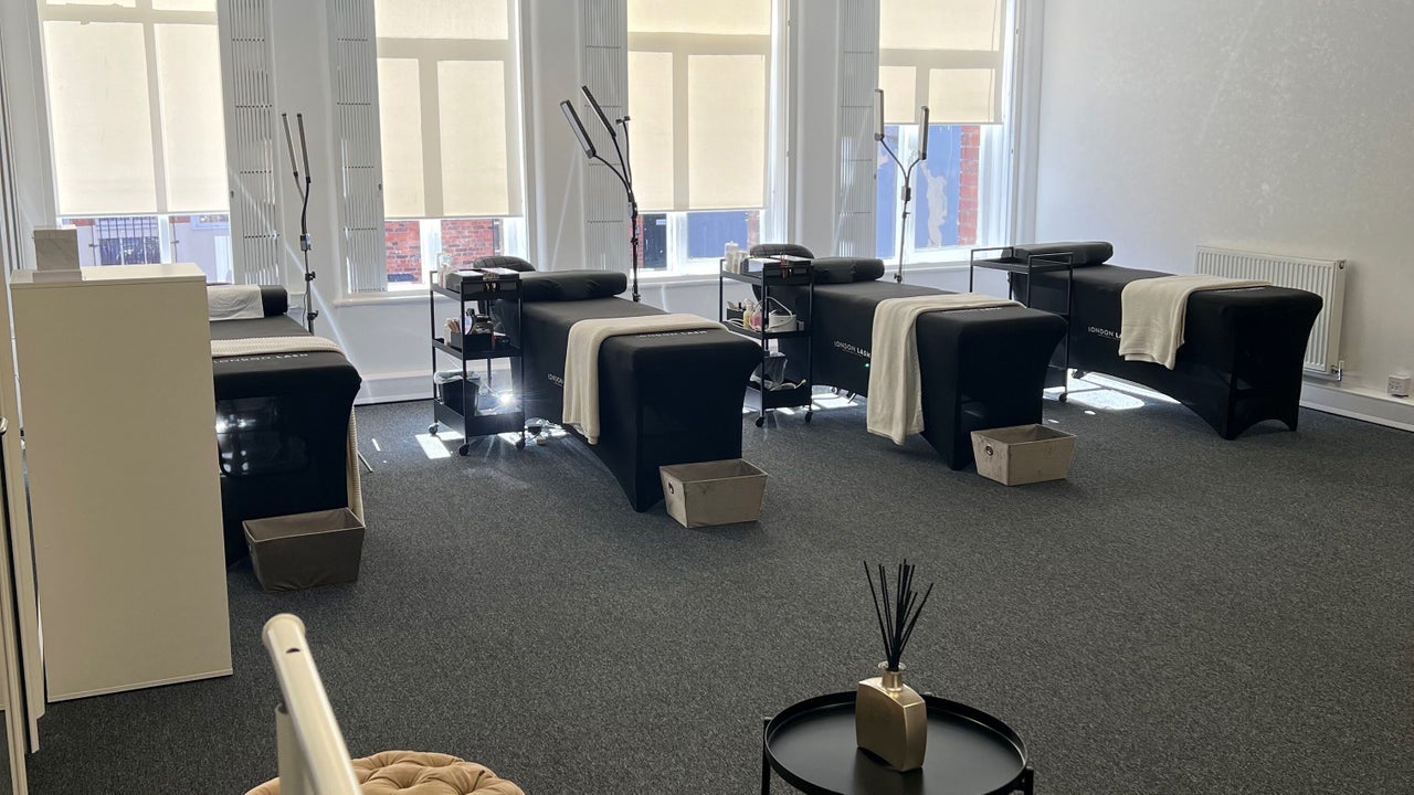 3f6bd560-700b-4889-82d7-25138b50702d-lash2lash-gb-england-leeds-fresha-1234740