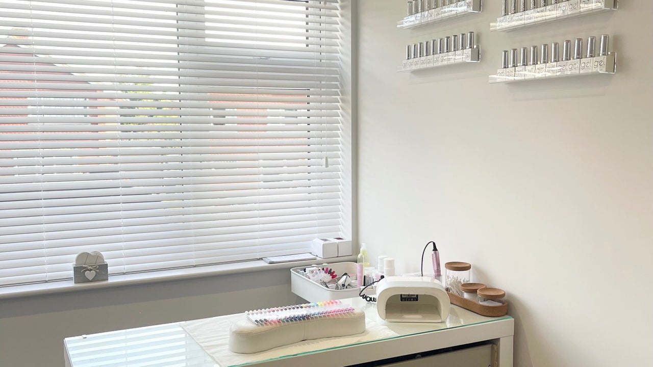 3fefbd91-95ef-48da-bea1-19033ed231ac-fleursbeautyuk-gb-england-winchester-fresha-2367997