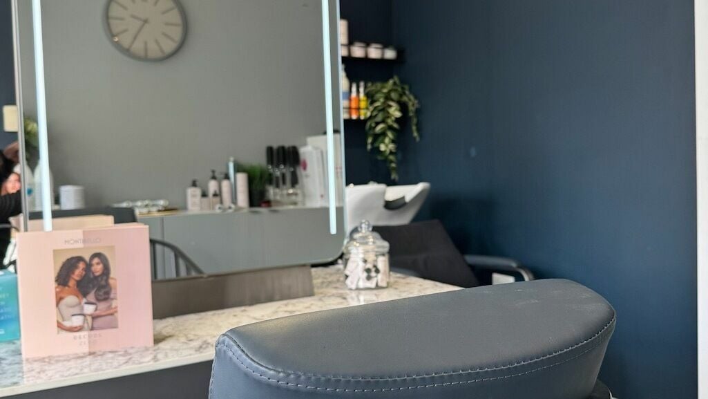 402bc3a7-261a-48eb-8307-f8202c18d1ff-ruchiehairboutique-gb-england-poole-fresha-2781988