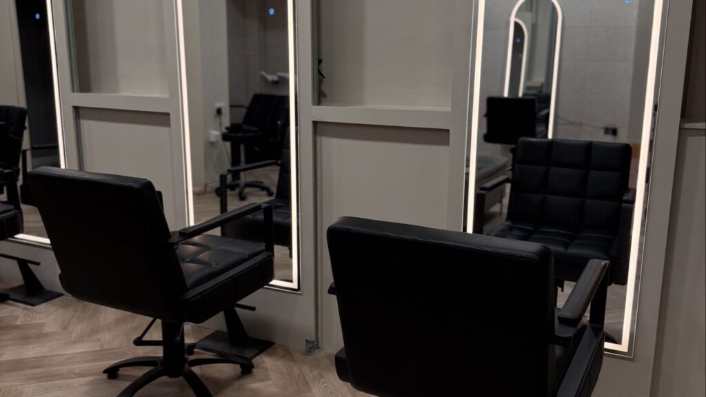 406961fb-51c9-41c4-9771-3f06e2e9a833-autumneaston-gb-scotland-glasgow-partick-fresha-1960250