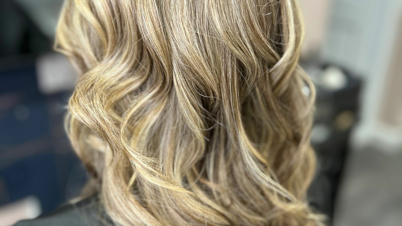 40b846c8-1abf-44b6-8514-9ed0ca114070-chrissiegibbonshairdesign-gb-england-silverton-fresha-7056587