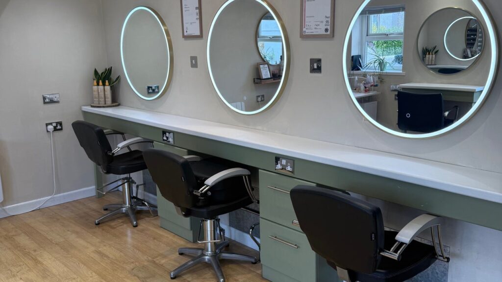 40c4b1d5-0a94-48c8-9453-4c24a7860db1-polgoothvillagesalon-gb-england-polgooth-fresha-1540086
