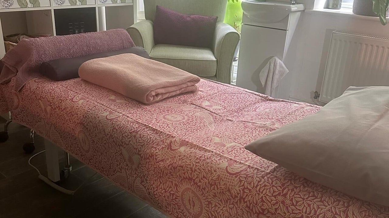 41271601-ecdd-4884-9f5d-ba8378745da5-kayeboothreflexology-gb-england-ripley-butterley-fresha-5811287