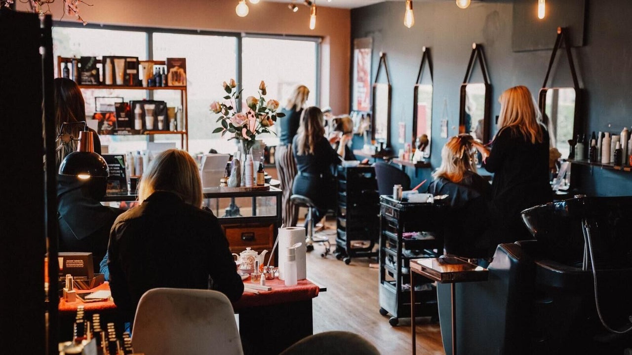 419fe3d8-7b09-499f-9ce3-225875f3586f-1385945