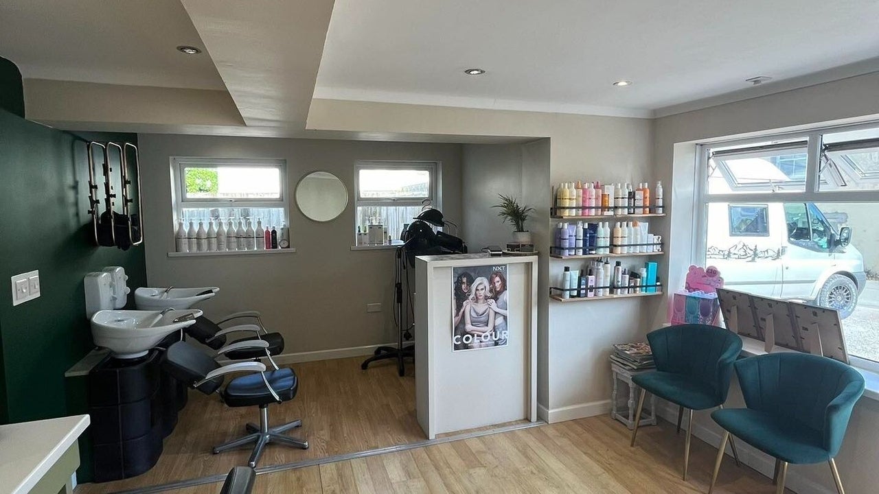 4228d87c-07d4-4b51-9dc7-a15bd835e460-polgoothvillagesalon-gb-england-polgooth-fresha-9438989
