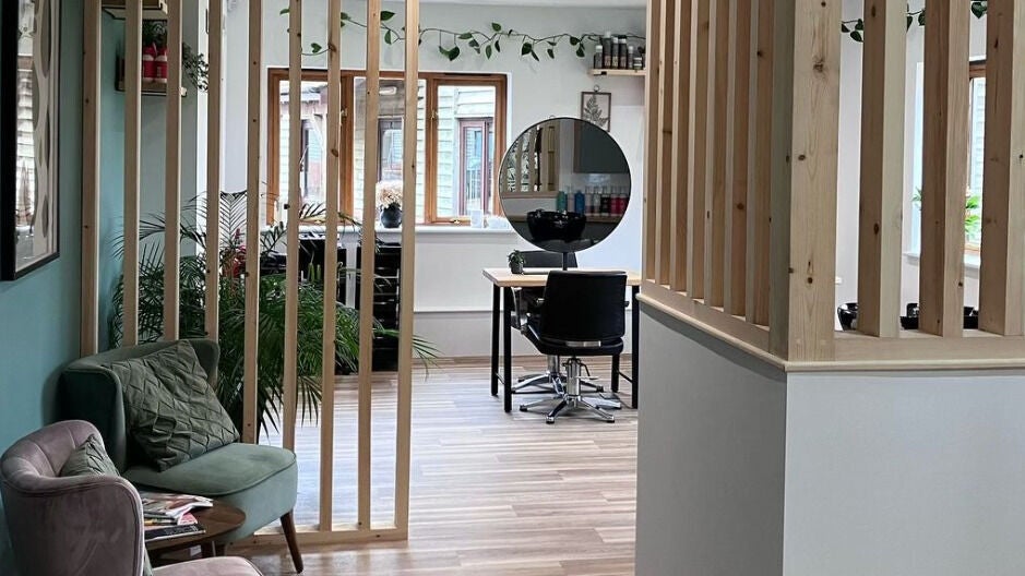 42429baa-63f4-4d10-9750-f97b9b2b929e-lisacampbellhairdressing-gb-england-beachampton-fresha-3103084