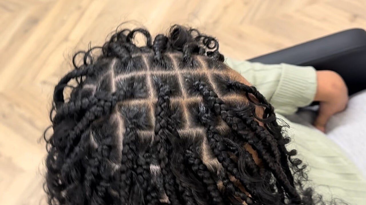 428f46ca-f7e2-4274-acce-e1dc543de91a-benettasafro-europeanhairdressing-gb-england-huddersfield-newsome-fresha-6813115