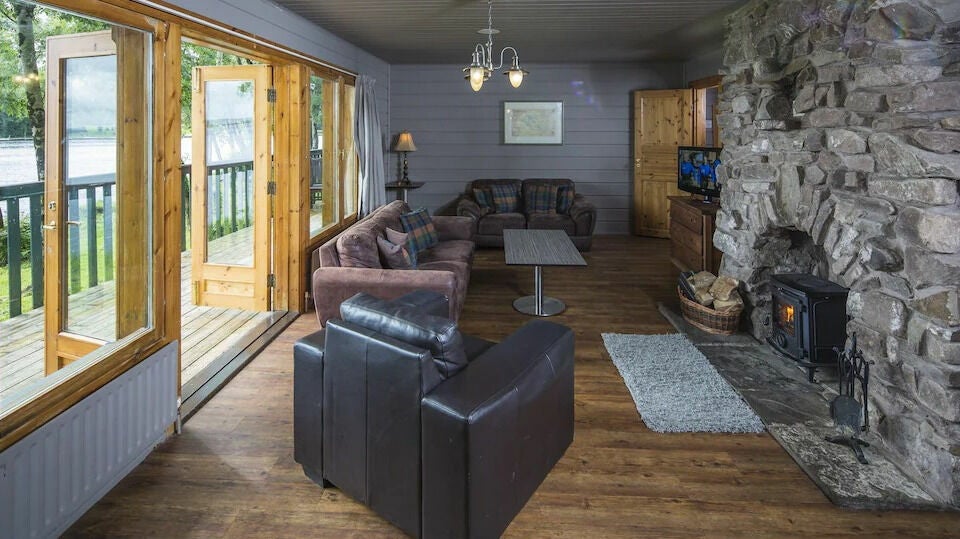 4338fce6-aa1c-463d-abfb-ae1d64c07bc0-lustybegisland-gb-northernireland-enniskillen-fresha-1678118