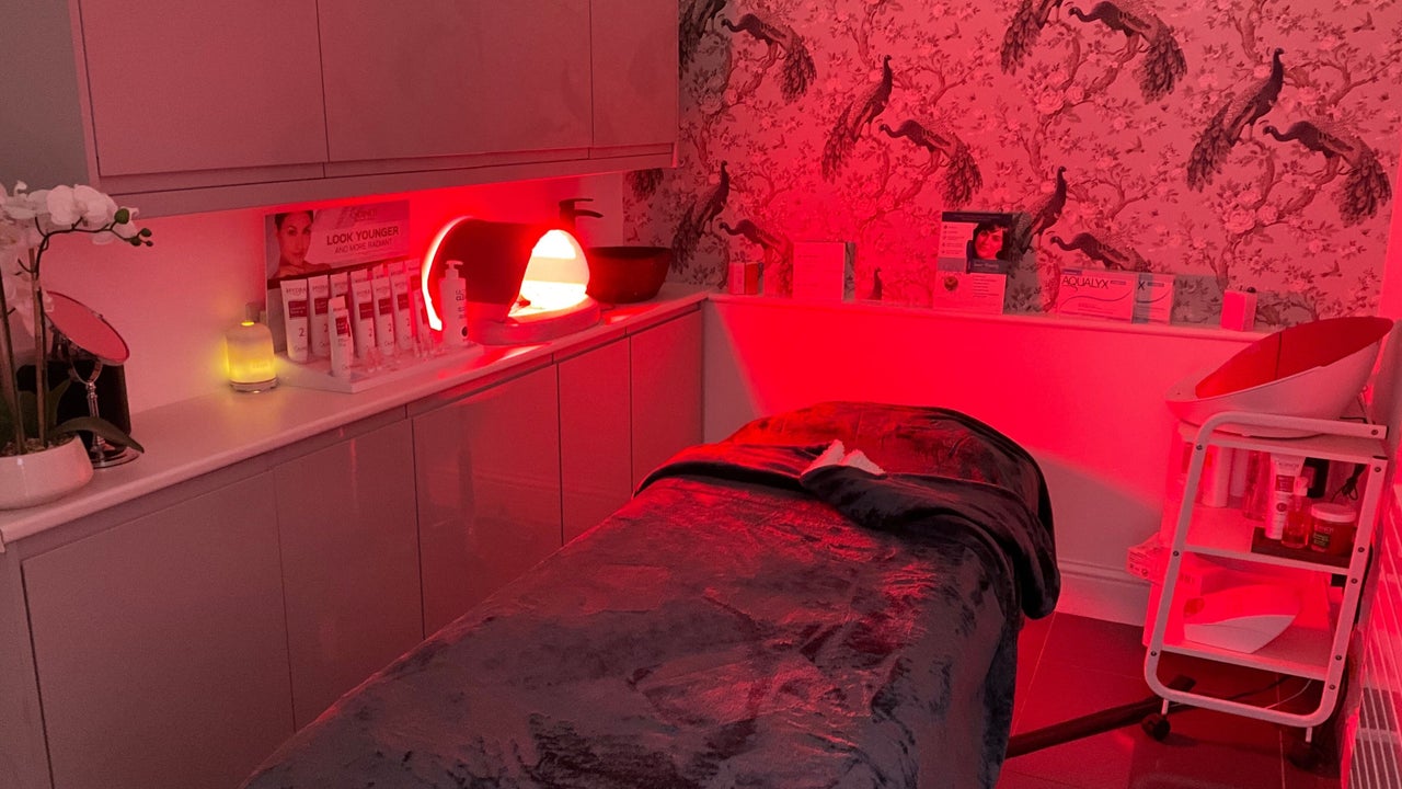 43c7174a-bbd5-419f-a0bb-55089f7921f1-tiffanymacdonald-permanentmakeup-finelinetattoo-advancedskincare-laser-aesthetics-gb-england-weybridge-fresha-7921731