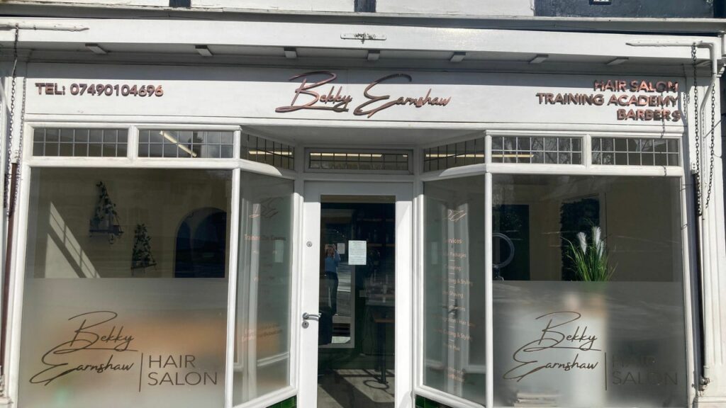 45b80814-398d-4599-9de8-c3e585a6a30e-bekkyearnshawhair-gb-england-kibworthharcourt-leicester-fresha-6101449