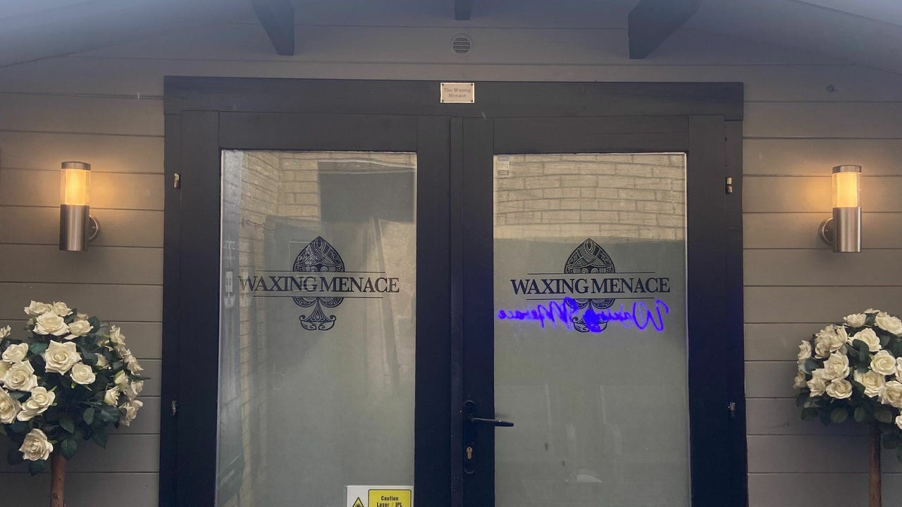 45d62c06-61f6-4e39-8bb4-4ac684f53962-thewaxingmenace-gb-england-stevenage-fresha-5678090