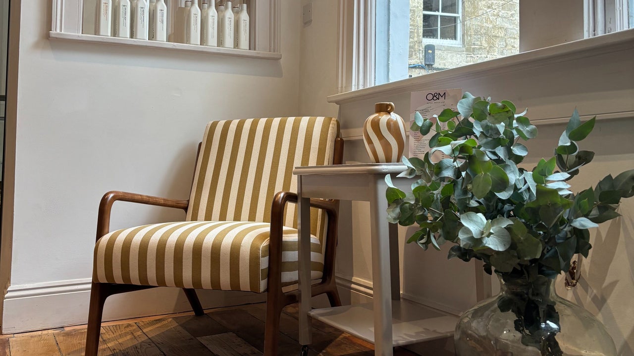 481dd531-de0f-4b28-ba82-888817b03469-follyhuehairandbeautystudio-gb-england-bradford-on-avon-fresha-7406844