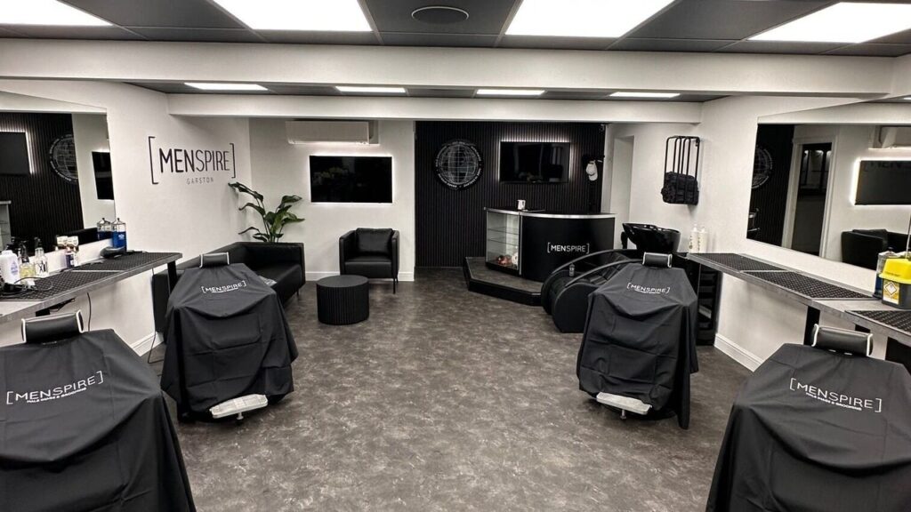 4ad1085d-233c-431f-83d3-4fd21627a221-menspiregarston-gb-england-watford-fresha-8677787