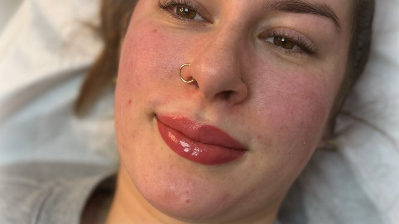 4ad196ed-cd29-47b9-a3ba-2ad24714022a-adaraink-gb-england-chadderton-fresha-2169466