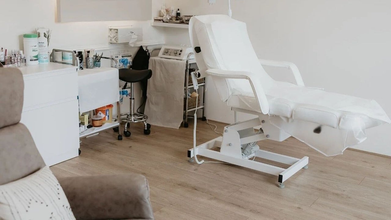 4ba6c056-7272-401a-b37c-fa904e84a0cd-joannehelenbeautyclinic-gb-england-greatharwood-fresha-1270569