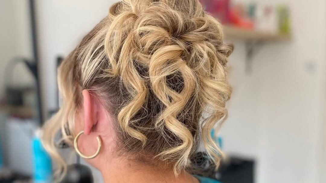 4bdc8139-5d74-4d5e-9faf-0d2876f4b73d-lizzielisterhairdressing-gb-scotland-inverness-fresha-2611567