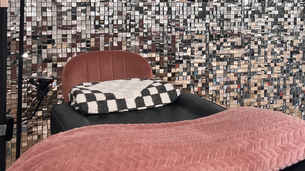 4c208223-92c0-4b75-a55c-26341af3c9f5-rosellicosmetologist-gb-england-cheltenham-fresha-9338810