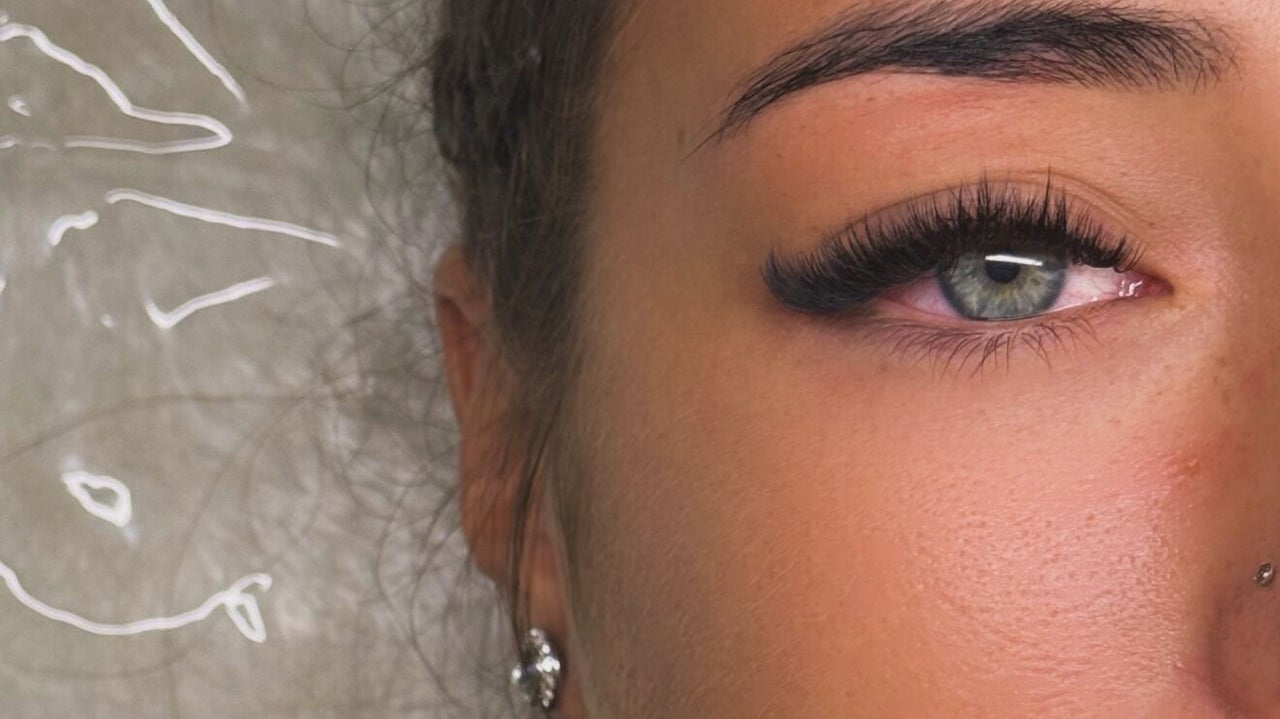 4c8c2c87-0faa-49a1-b85d-b96e63ff827f-lashesworldbyvictoria-gb-england-enfield-london-fresha-7477455