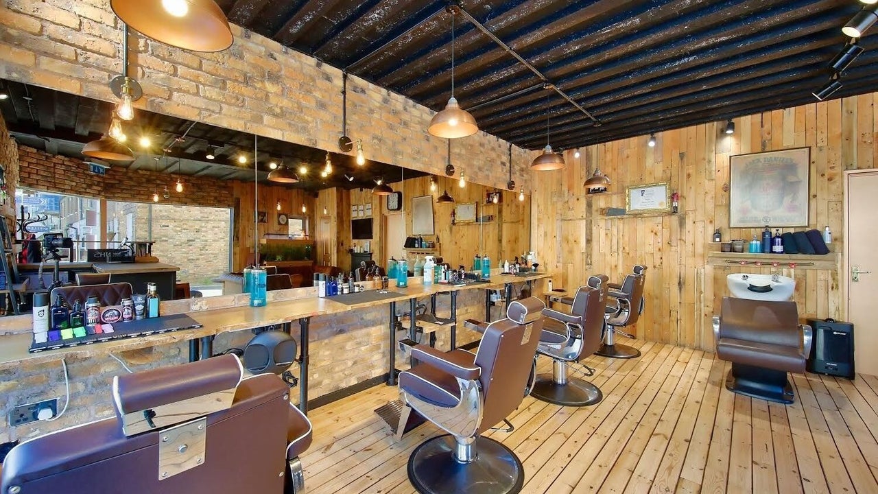 4caead38-9ad4-4ccd-8b9e-890d673aebf8-thedapperfox-hamptonwick-gb-england-hamptonwick-fresha-3752977