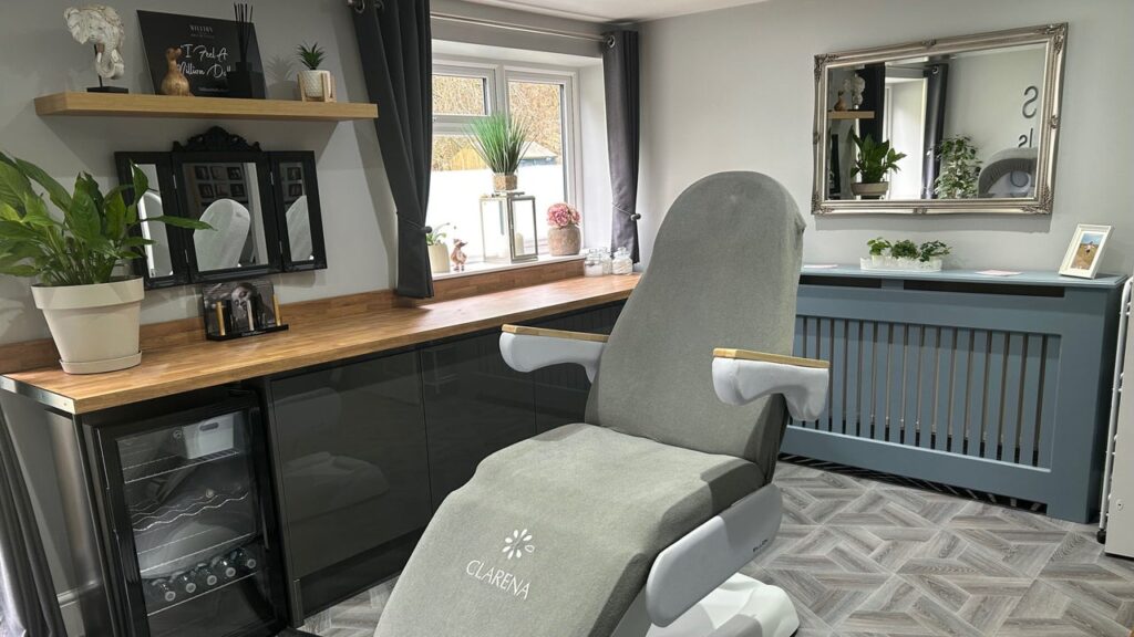 4d0c2843-27be-41cf-8856-874b94f511a5-aestheticsbybeautyessentials-gb-england-halesowen-fresha-7201786