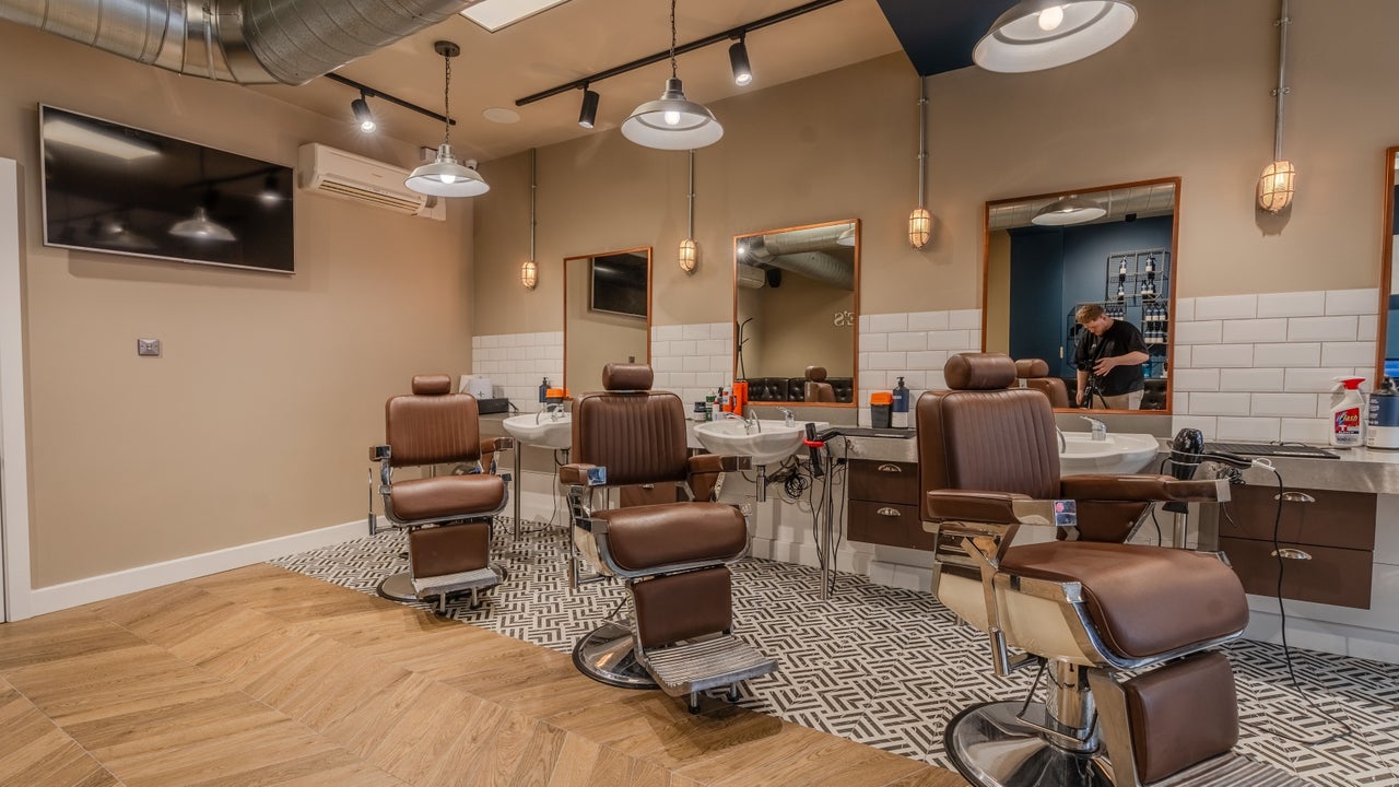 4d11d515-3336-456d-bba2-c44369112403-sammiesstudio-banstead-gb-england-banstead-banstead-fresha-5143872