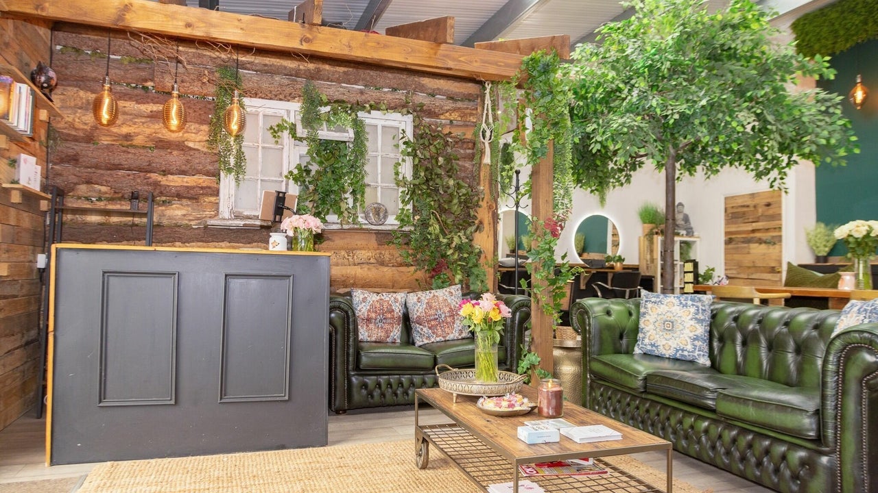 4d1ae24d-3c2f-4ecf-85c7-0acc28077430-tusksalon-gb-england-moreton-tarranindustrialestate-fresha-7805785