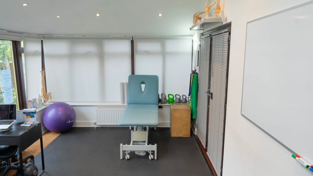 4e734054-8448-4124-9214-a3493fd1c0e4-energizetherapy-gb-england-droitwichspa-fresha-6008211
