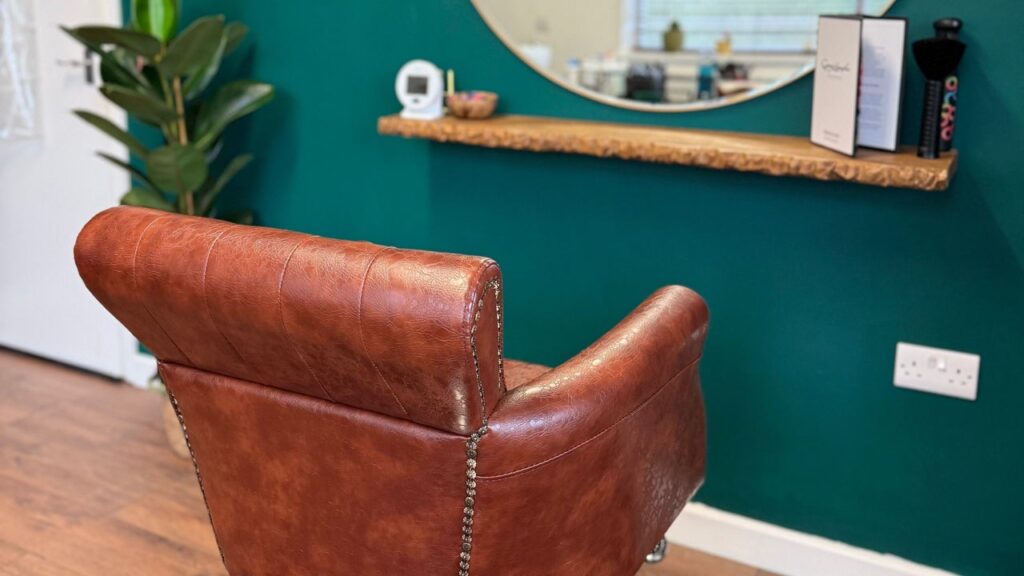 4e8ae988-1ad5-44b0-b42f-44345b1cd17f-par-snipecosalon-gb-england-par-fresha-4647818