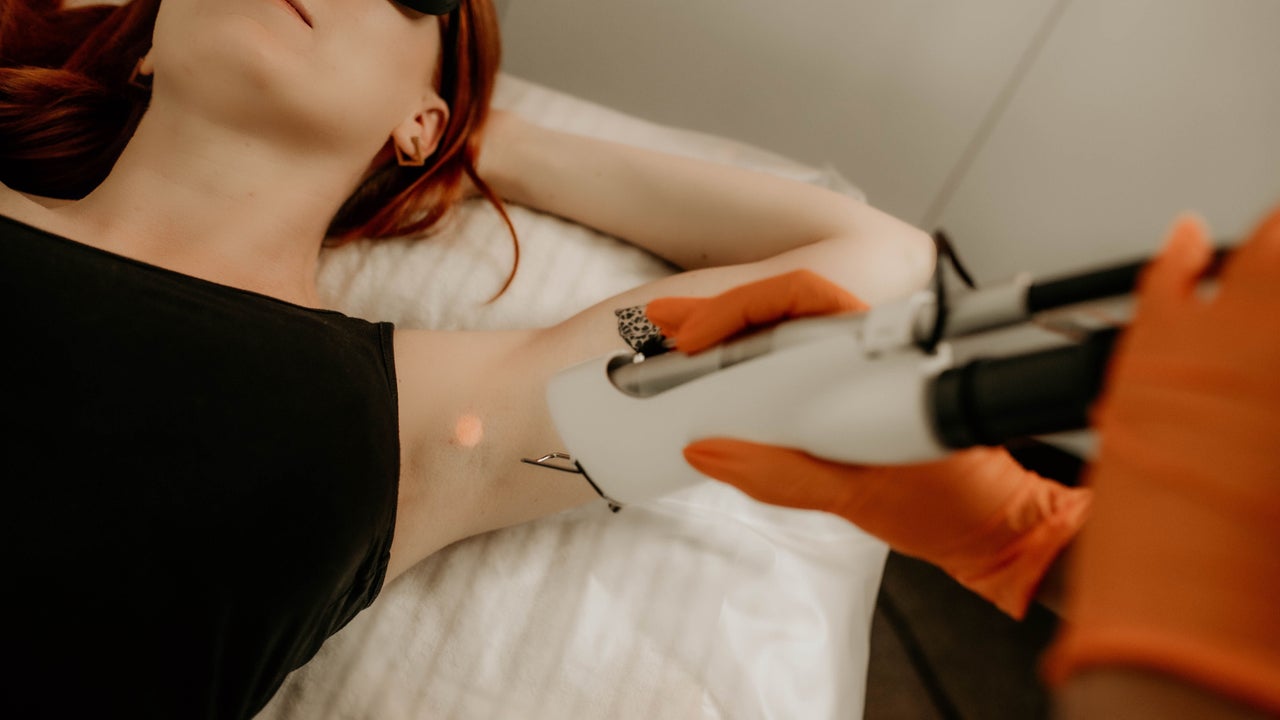 4efcbb97-b5d9-484f-be2a-e06daf546bc8-wildbyvanessahill-gb-england-fernhillheath-worcester-fresha-5130458