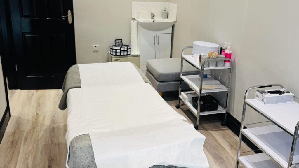 4f2cce17-761a-42a6-8c06-34fdc4452ee4-njbeautyaesthetics-gb-england-cowplain-fresha-9098975