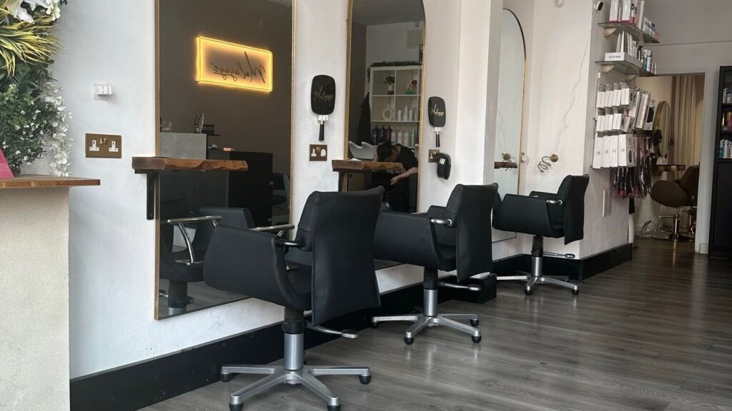 4f89535f-f646-4ef0-8186-53d440c13cec-malayage-gb-england-nottingham-sneinton-fresha-6677913