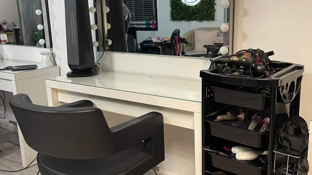 4f89e4fa-c176-4e88-8fe7-a167accc7e33-hairbycharmaine-gb-england-gloucestershire-gloucester-fresha-5770331