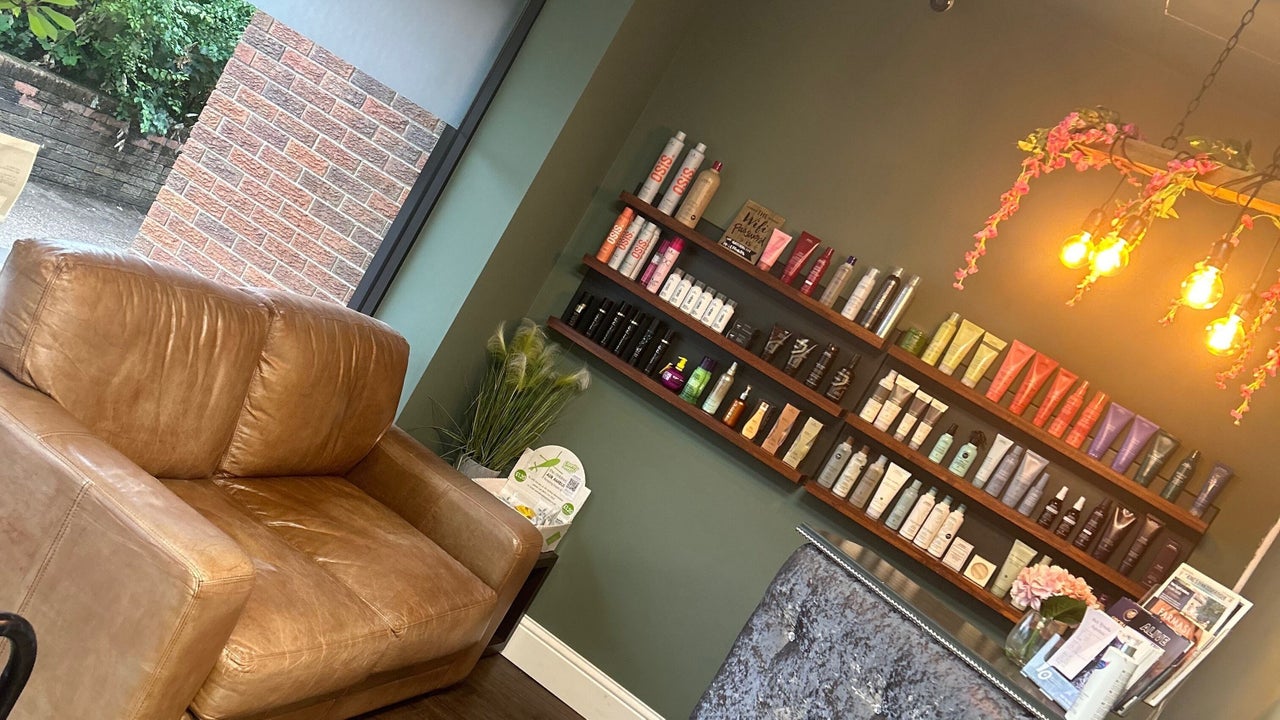 4fa8aee2-0639-401f-9b39-492ec20379fb-talkingheadsbodytalk-gb-england-kingslynn-fresha-4488177