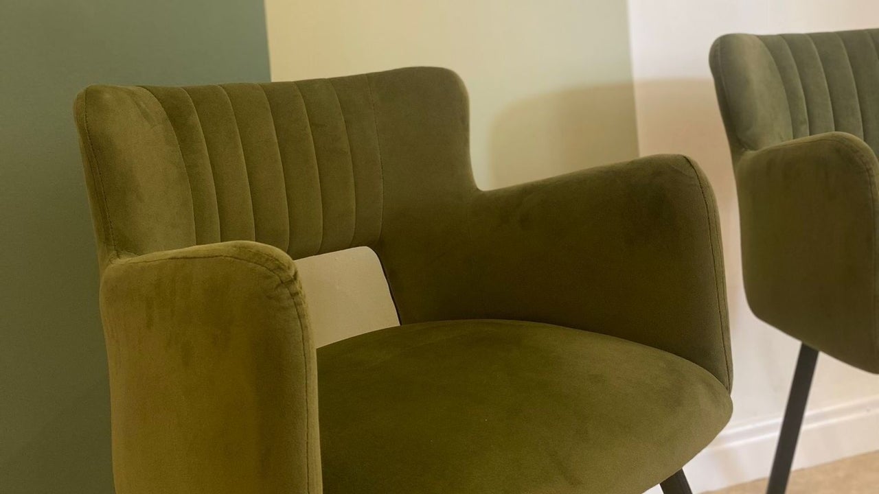 51301873-2e09-4805-b651-06c6e560c653-4702233