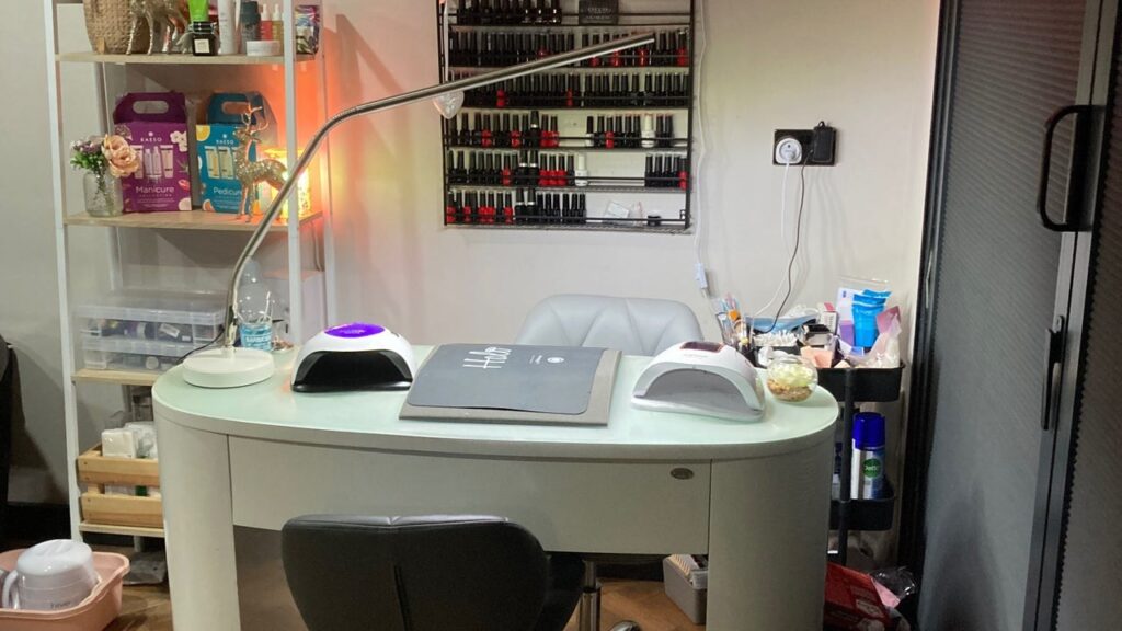 515b5db3-ab04-4c0e-9518-422a4ef7cc9f-headtotoewithemmab-gb-england-coventry-binley-fresha-1710571