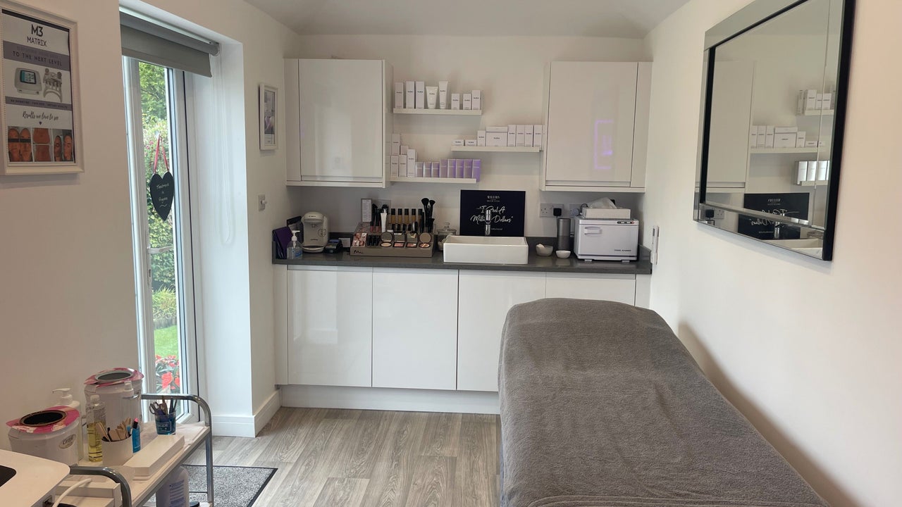 5276bf99-4592-40e5-b3e6-6c98165bc03d-skinsolutions-gb-england-churchcrookham-fresha-1616827