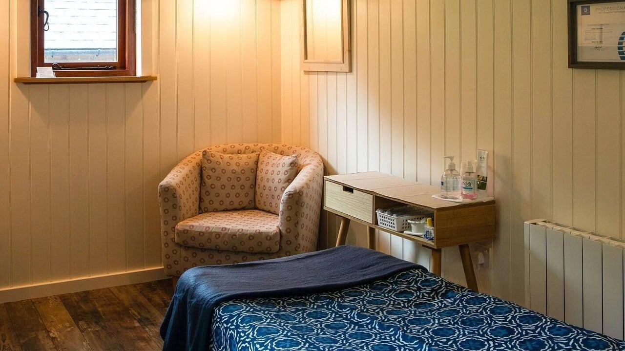 52b58e13-736f-449c-987f-188c5da85258-louisealexanderskincareandbeautytherapist-gb-england-diss-wortham-fresha-3216731